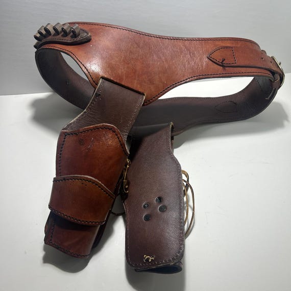 Vintage Western Double Gun Holster Rig Belt Handmade Leather, Cowboy Arizona?