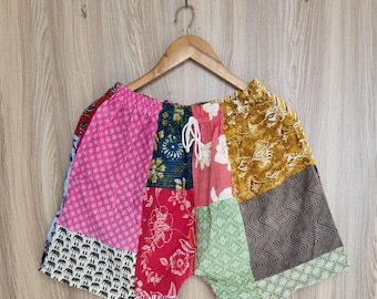 Patchworkshort, uniseks bohomode, festivalklaar, casual zomershort, handgemaakte kleding, bohostijl