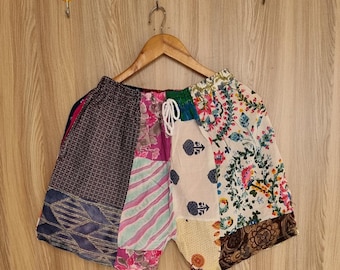 Handgemaakte katoenen patchwork hippieshort: uniseks boho-festivalkleding