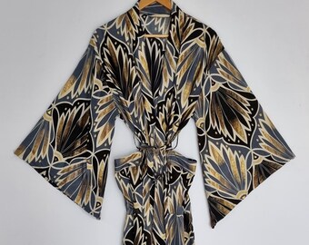 Kimono met zijden mouwen en wijde uiteinden, lange kimono-jas, bruidsmeisjesjassen, zijden vest, lichtgewicht boho-laagje, opvallende cover-up, cadeaus.
