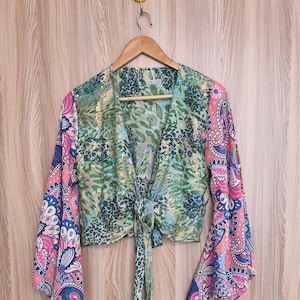 Crop Top in Silk, Women&#39;s Silk Blouse, Evening Crop Top, Casual Fashion Top, Summer Silk Wear, Gift Idea