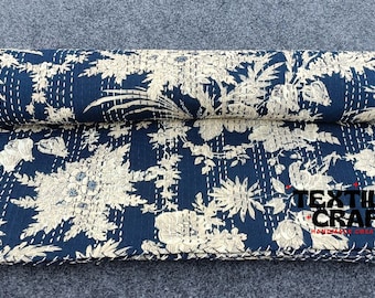 Edredón Kantha floral azul: colcha india de algodón hecha a mano