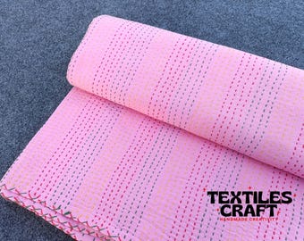 Colcha Kantha rosa hecha a mano: Colcha de algodón indio tamaño Queen