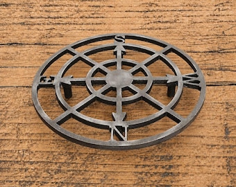 Cast Iron Compass Trivet – Windrose Round Hot Pot Stand, Nautical Table Protector & Coastal Kitchen Decor