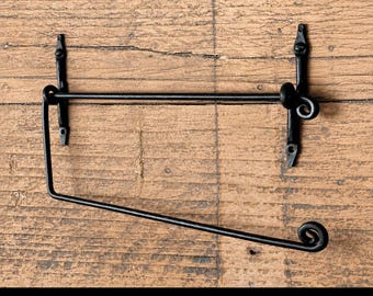 Hand Forged Steel Paper Towel Holder – Wall/Under Cabinet Kitchen Roll Holder, Rustic, L/XL + Custom, Left/Right, Küchenrollenhalter
