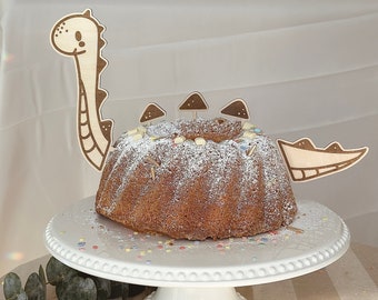 Wooden dinosaur cake topper, perfect for birthdays, cake decorations for children's parties, loaf cakes, and other themed parties.