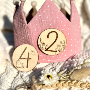 Birthday crown button birthday wooden badge number for crown