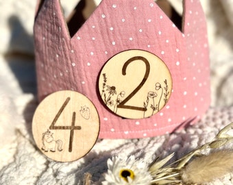 Birthday crown button birthday wooden badge number for crown