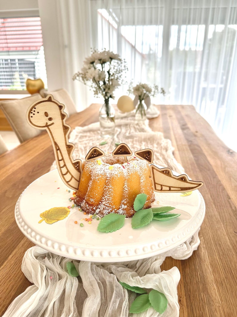 Cake topper Kuchenstecker Dino Gugelhupf Kastenkuchen