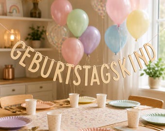 Wooden birthday garland, wall decoration, children's birthday party, sustainable gift, sustainable pennant banner
