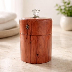 Handmade Cedar Lidded Wooden Box with Glass Knob