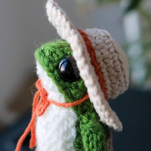 Strohhut Schnittmuster für einen gestrickten Frosch