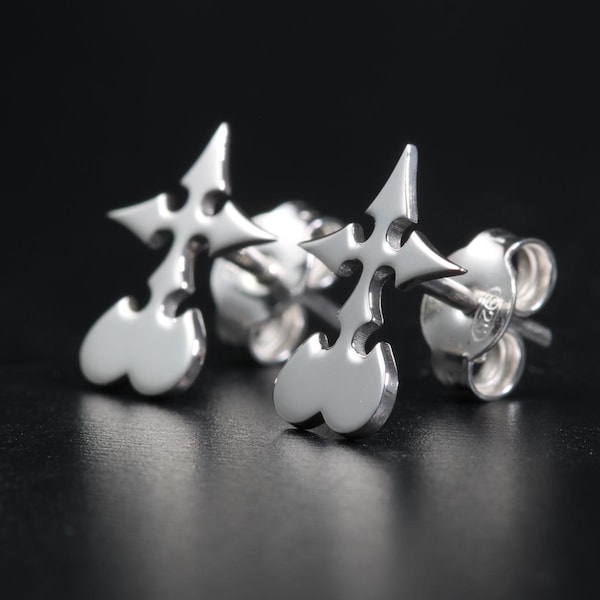 Nobody Stud Earrings