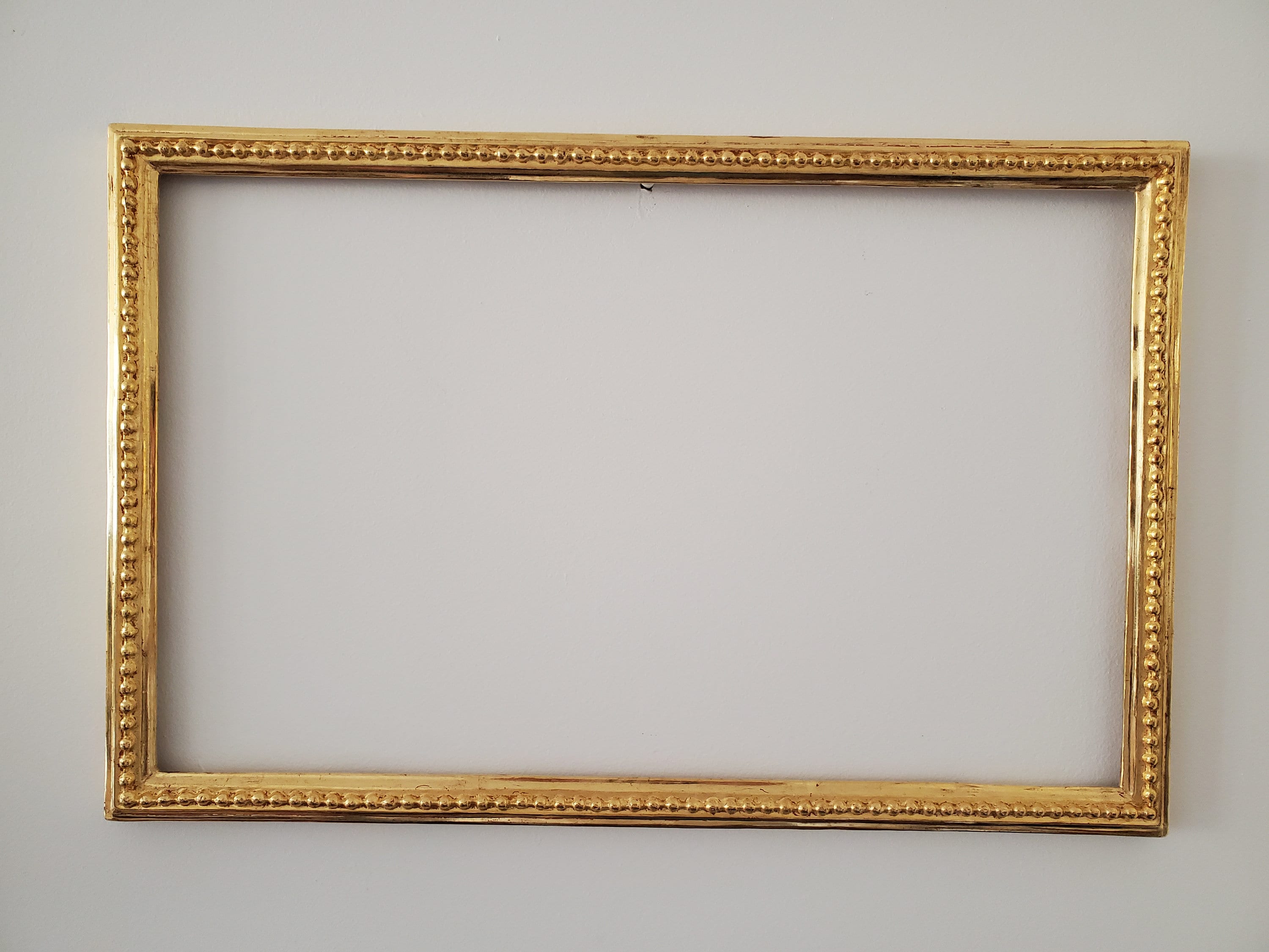 Cadre Ancien En Bois Doré - Format 29x37 Cm (intérieur 21x29 Cm), Parfait Pour Tableaux Ou Miroirs