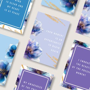 Cartes d'affirmation de la pleine conscience, aquarelles abstraites, citations florales sur l'amour de soi, assortiment d'encouragements, fleurs bleu-violet avec accent doré