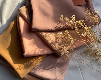 Lyxig kollektion av hijab-sjal i chiffong