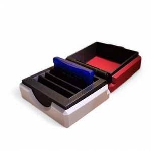 Boîte de rangement Pokeball  pour cartes Cartouche Game Boy Advance