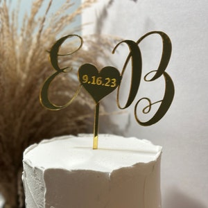 Wedding Cake Topper initial / Initials Wedding Cake Topper with date