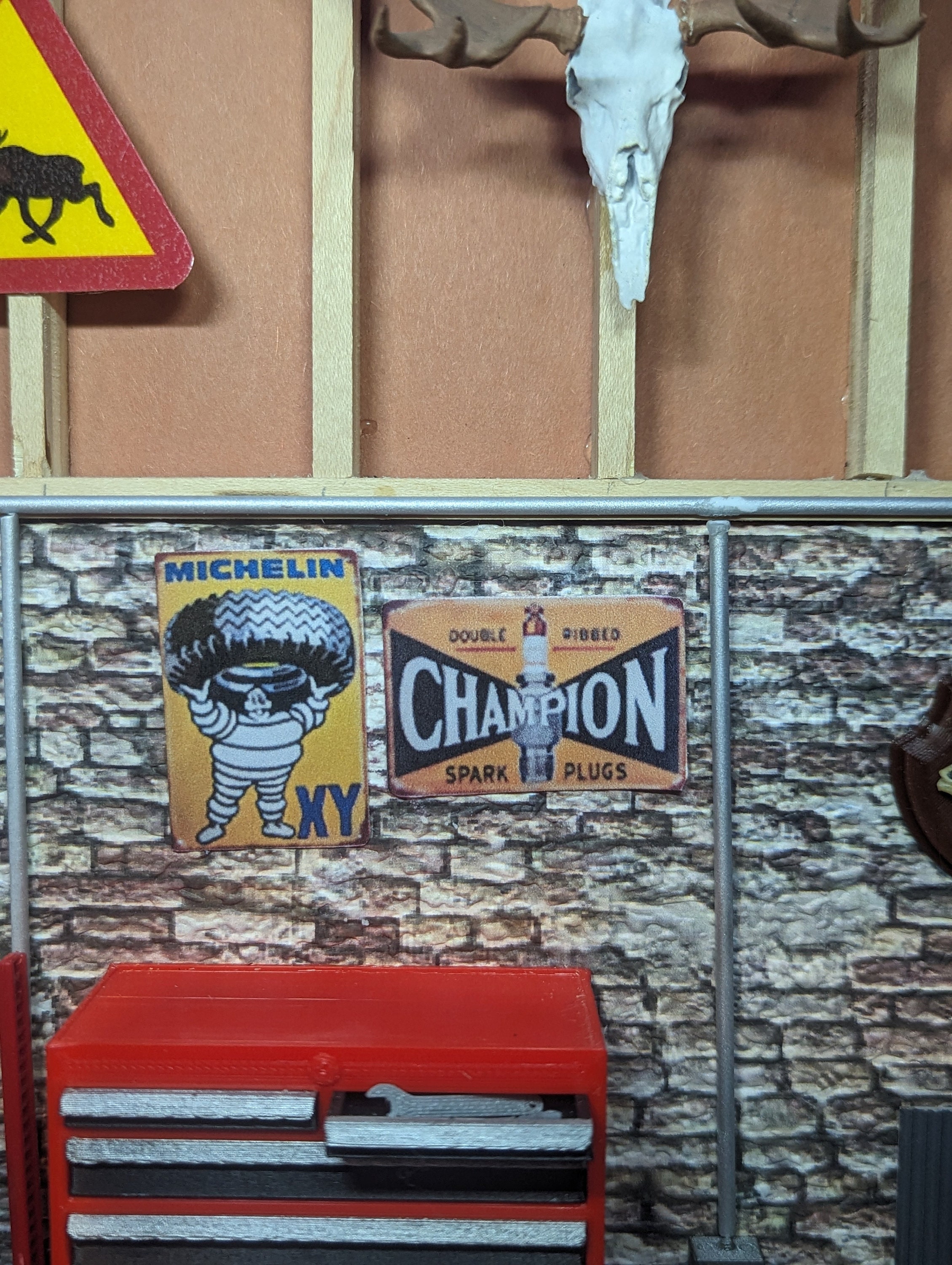 1:10 Scale Vintage Tin Signs - Scale RC Garage Accessories! - Etsy