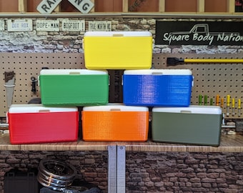 1:10 Scale Cooler And Ice - Scale RC Accessories!