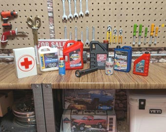 1:10 Scale RC Accessory Container Pack - Scale RC Accessories