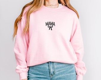 Embroidered Mama Bow Sweatshirt Custom Mothers Day Gift Coquette Bow Mom Crewneck Jumper New Mom Top Birthday Cozy Sweater Present Cute Bow