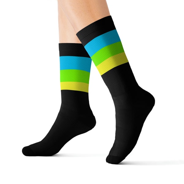 Vibrant Striped Comfort Socks