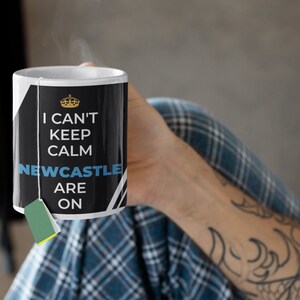 Taza de fanático de Newcastle, taza de café de cerámica de 11 oz, regalo divertido para el día del padre para él o ella, ideas de regalos de cumpleaños para novio o novia imagen 6