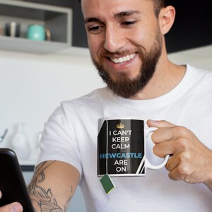 Taza de fanático de Newcastle, taza de café de cerámica de 11 oz, regalo divertido para el día del padre para él o ella, ideas de regalos de cumpleaños para novio o novia imagen 3