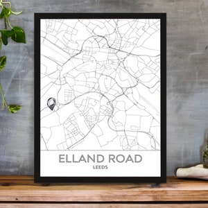 Stade de Leeds Elland Road, cadeau d'art mural encadré, carte du vestiaire minimaliste, impression du lieu, cadeau d'art déco pour la chambre à coucher, oeuvre d'art pour le bureau