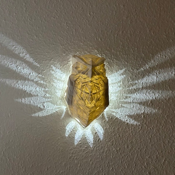 Applique murale veilleuse hibou de nuit - applique murale LED hibou magique - les ailes brillent sur le mur