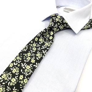 Dark Green Neck Tie, Pale Green Floral Men Necktie, Floral Necktie, Wedding Tie, Groom Necktie, Mens Necktie