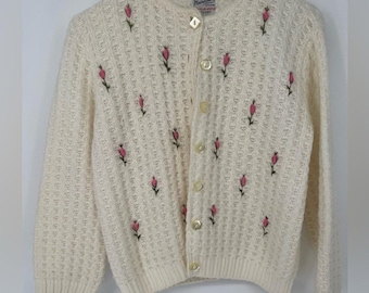 Vintage 60s 70s Baby Pink Embroidered Floral Cardigan Sweater