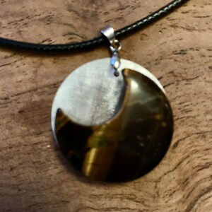 Adjustable lithotherapy stone necklace