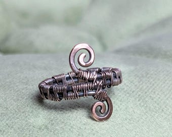 Copper wire-woven ring, size 7.5