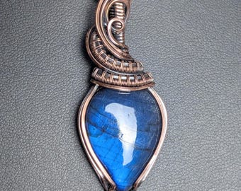 Deep blue flash labradorite, woven copper wire-wrap pendant necklace, boho style, 17" cord