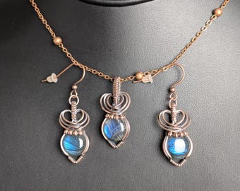 Bright blue flash labradorite jewelry set, copper wire-wrap pendant necklace and earrings