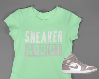 Sneaker Addict T-shirt, Shirt to match Jordan 1 Mid Linen, AJ1 Linen,  Sneakerhead shirt, Sneakerhead shirt, Female Sneakerhead