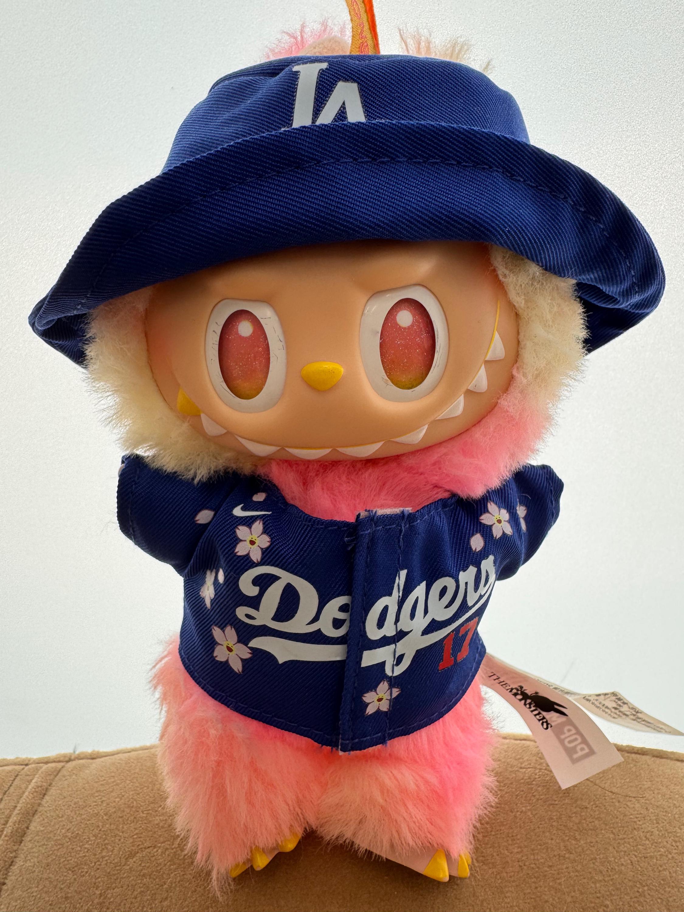 ロサンゼルスドジャース　人形と生地 ロサンゼルスドジャース 人形と生地