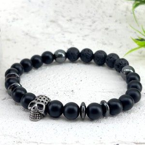 Black Antique Stainless Steel Skull Bracelet ~ 8mm Black Onyx Stone Beads ~ Skull Bracelet ~ Masculine Men&#39;s Gift ~ Skull