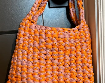 crochet groovy small handbag