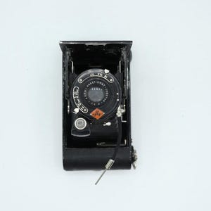 Rara macchina fotografica pieghevole Agfa Anastigmat: un tesoro vintage senza tempo