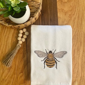 Honeybee Embroidered Textured Hand Towel,Embroidered Bee,Bee Dish Towel,Honeybee Home Decor,Bee Themed Decor,Cottagecore Kitchen,Cottagecore