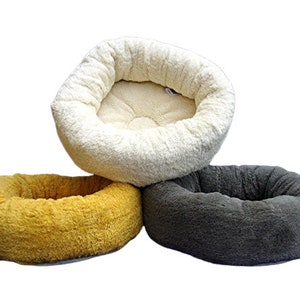 Cat bed Cat sleeping place Handmade cotton round cat pillow Welkas bed