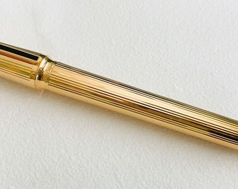 stylo bille st dupont montparnasse en plaque or gold