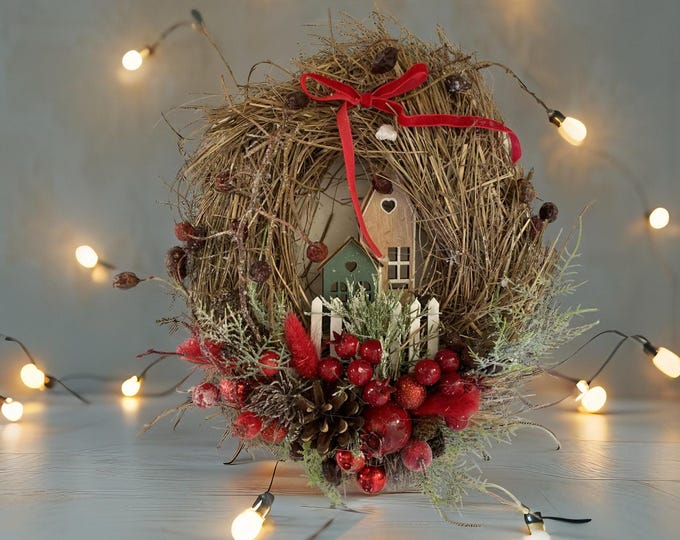 Christmas wreath red, straw wreath, door wreath, berry wreath, Christmas, wreath, winter wreath, decorative wreath, Advent wreath, door decoration, Christmas decoration, nature