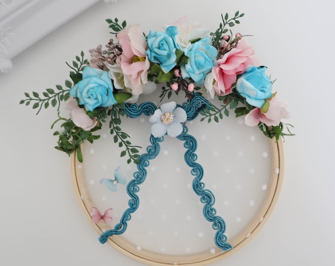 Spring flowers, Frühlingsdeko, Blue flowers, Wall decor, Frühlingskranz, Deko Kranz, Frühling Wandkranz, Floralwreath, doorwreath,