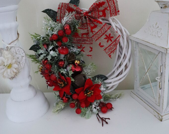 Christmas wreath, fir wreath, door wreath, berry wreath, Christmas wreath, winter wreath, decorative wreath, Advent wreath, door decoration, Christmas decoration,