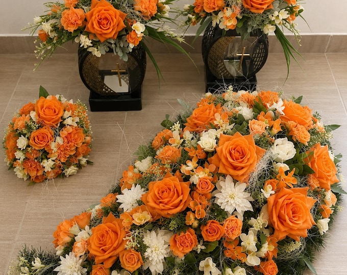 Grave decoration, grave ornaments, floral arrangements, elegant grave decoration, grave flowers, grave lights, grave ikebana, floral decoration, floral decor, funeral ikebana