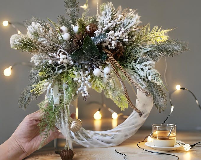 Christmas wreath, fir wreath, door wreath, berry wreath, Christmas, wreath, winter wreath, decorative wreath, Advent wreath, door decoration, Christmas decoration